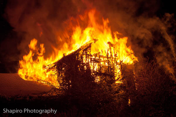 Lake Zurich Fire Department vacant houe fire t 26255 Fairfield Road Hawthorn Woods IL Larry SHapiro photography shapirophotography.net